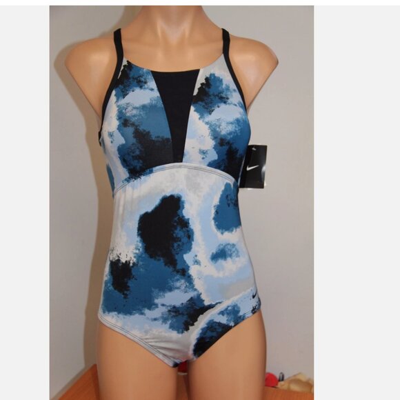 NWT Nike Sport One piece swimsuit - Picture 3 of 4